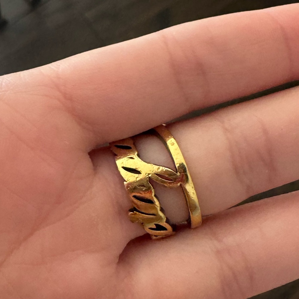 Balenciaga ring